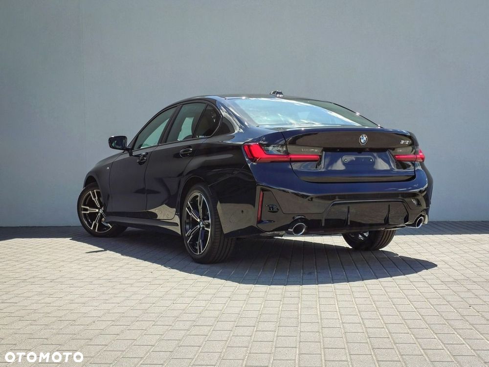 BMW Seria 3 318i M Sport - 12