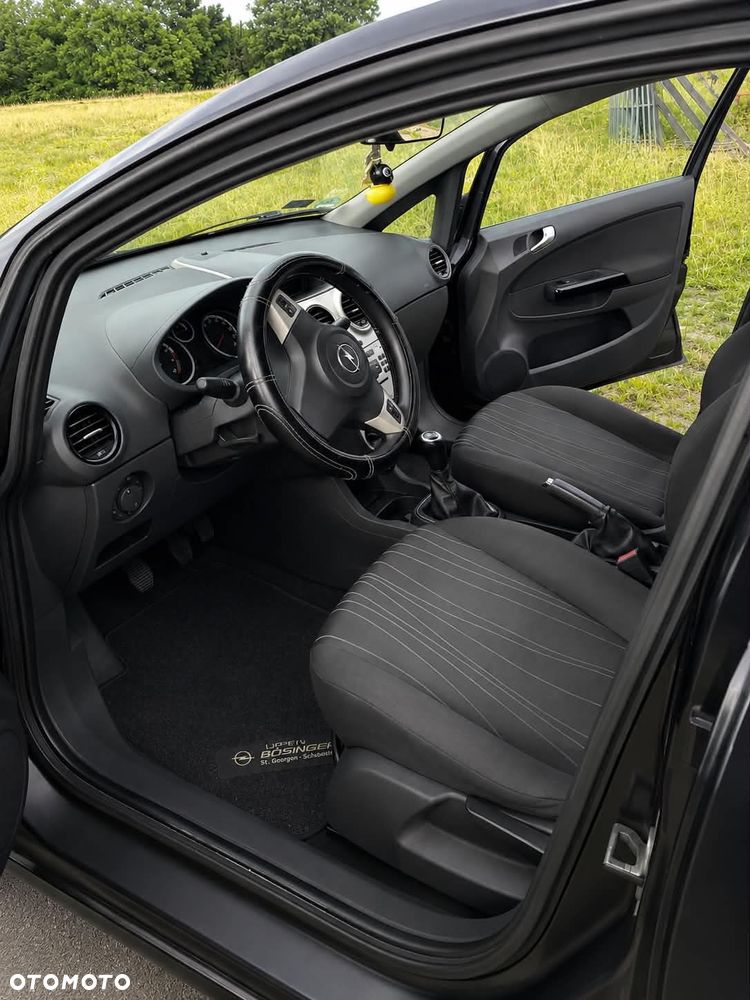 Opel Corsa - 10