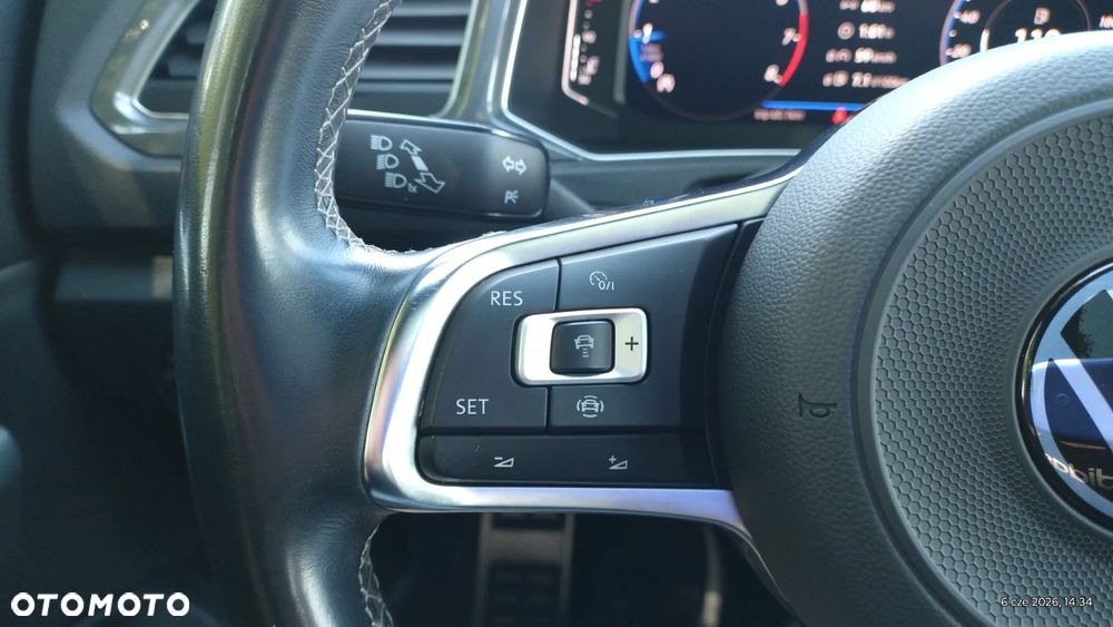 Volkswagen T-Roc 1.5 TSI R-Line - 23