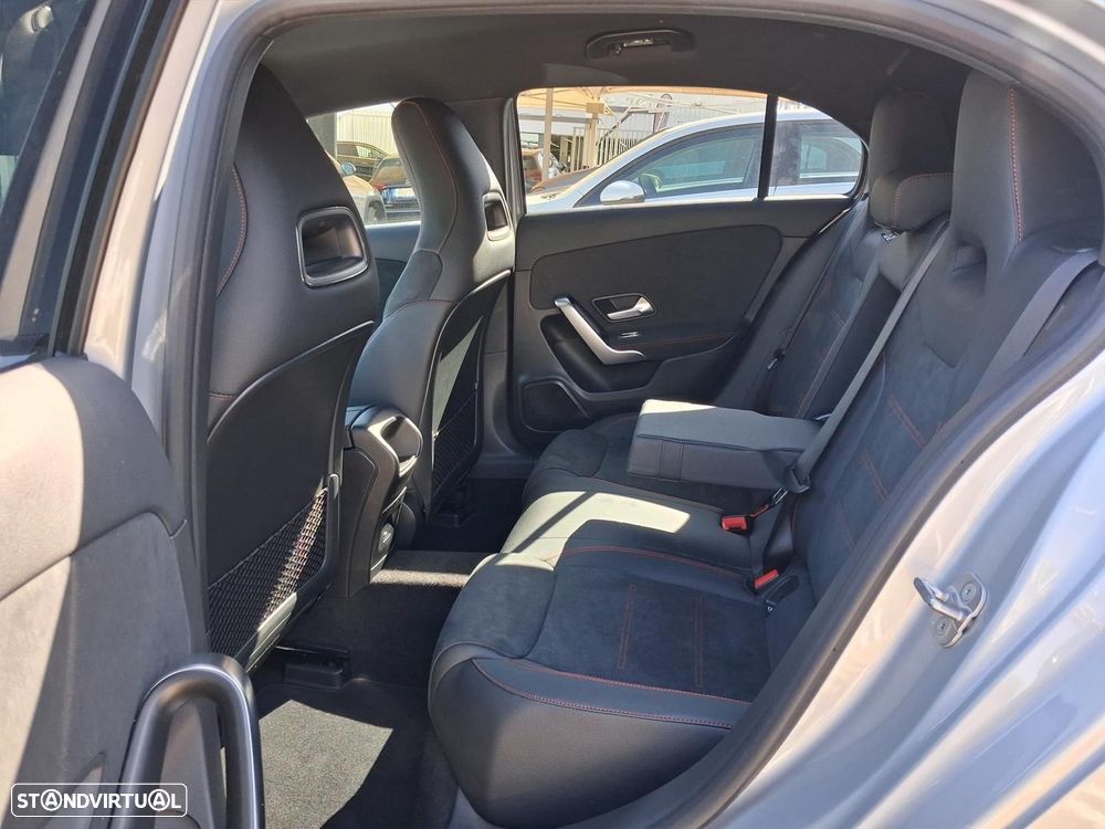 Mercedes-Benz A 180 d - 12