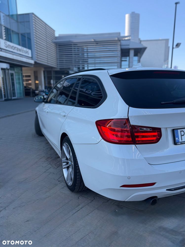 BMW Seria 3 318d Sport Line - 20