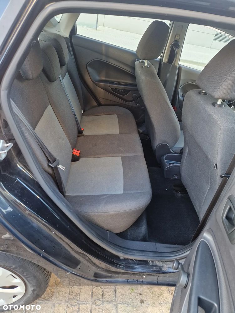 Ford Fiesta 1.25 Ambiente EU5 - 7