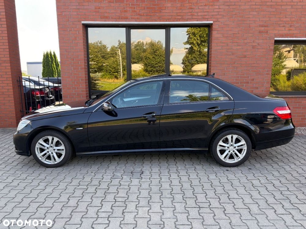 Mercedes-Benz Klasa E 200 CDI DPF BlueEFFICIENCY 7G-TRONIC - 24