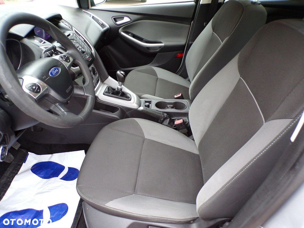 Ford Focus - 18