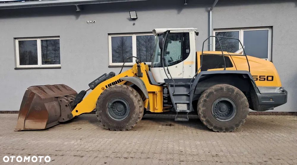 Liebherr L550 - 5