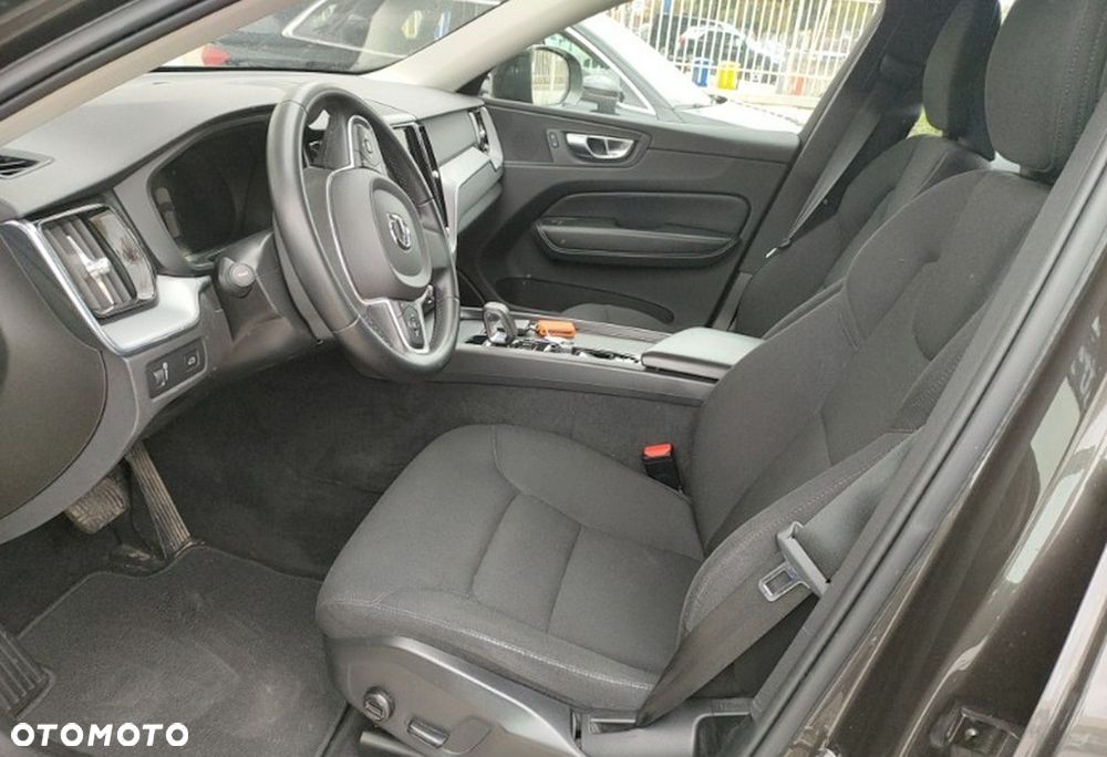 Volvo XC 60 B4 D AWD Core - 5