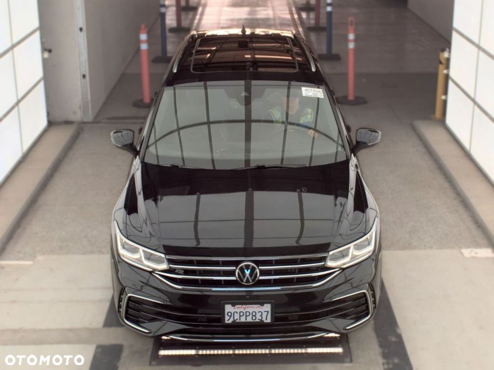 Volkswagen Tiguan - 9