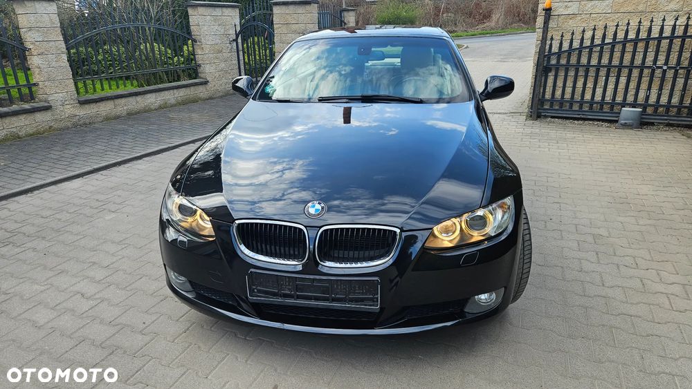 BMW Seria 3 320d DPF - 12