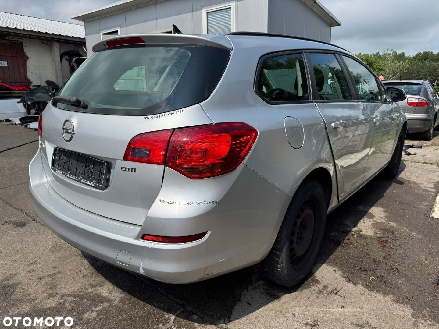 OPEL ASTRA J KOMBI ZDERZAK TYŁ TYLNY GAN Z176 - 16