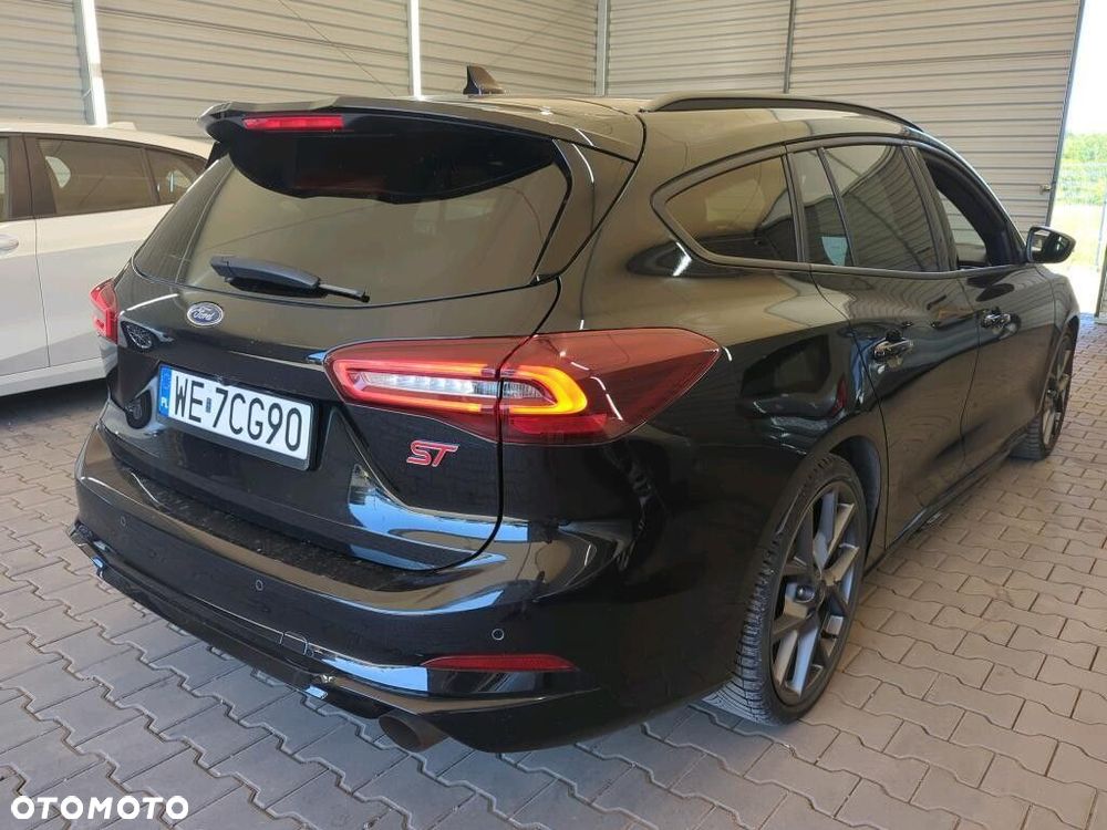 Ford Focus 2.3 EcoBoost ST X - 3