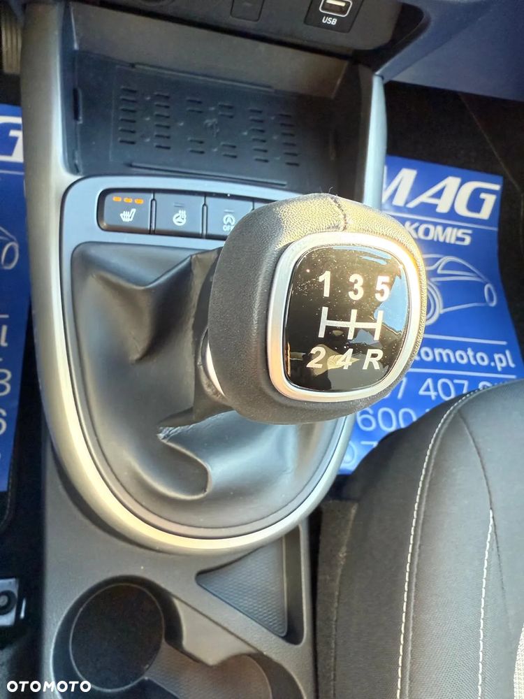 Hyundai i10 1.2 Premium - 26
