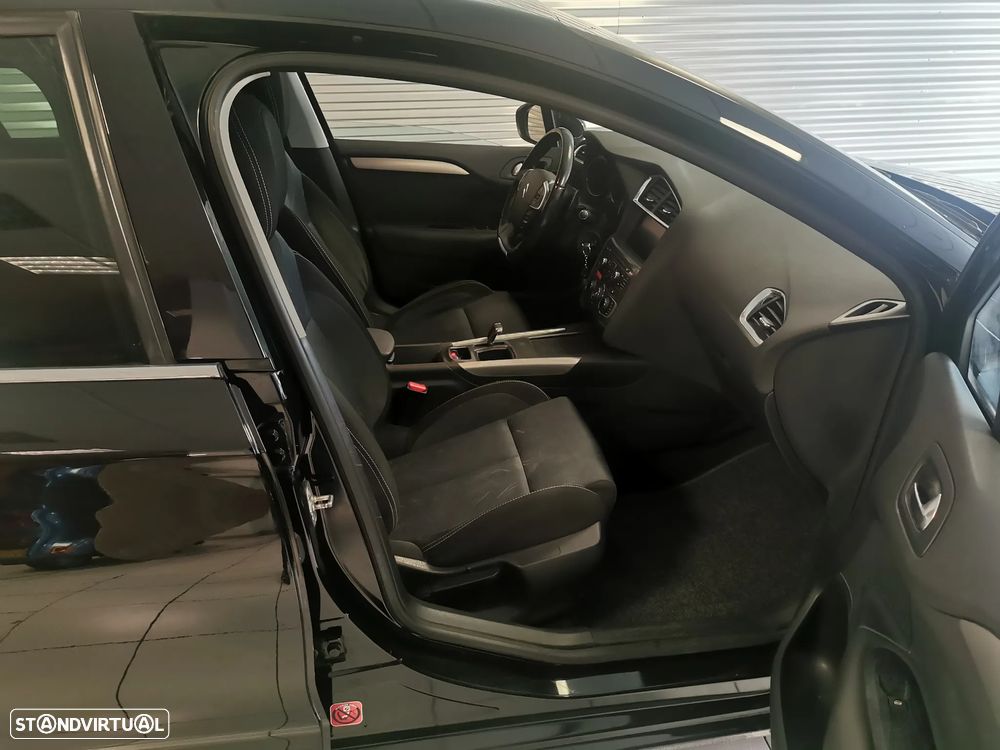 Citroën C4 e-HDi 110 EGS6 Stop/Start System Exclusive - 7