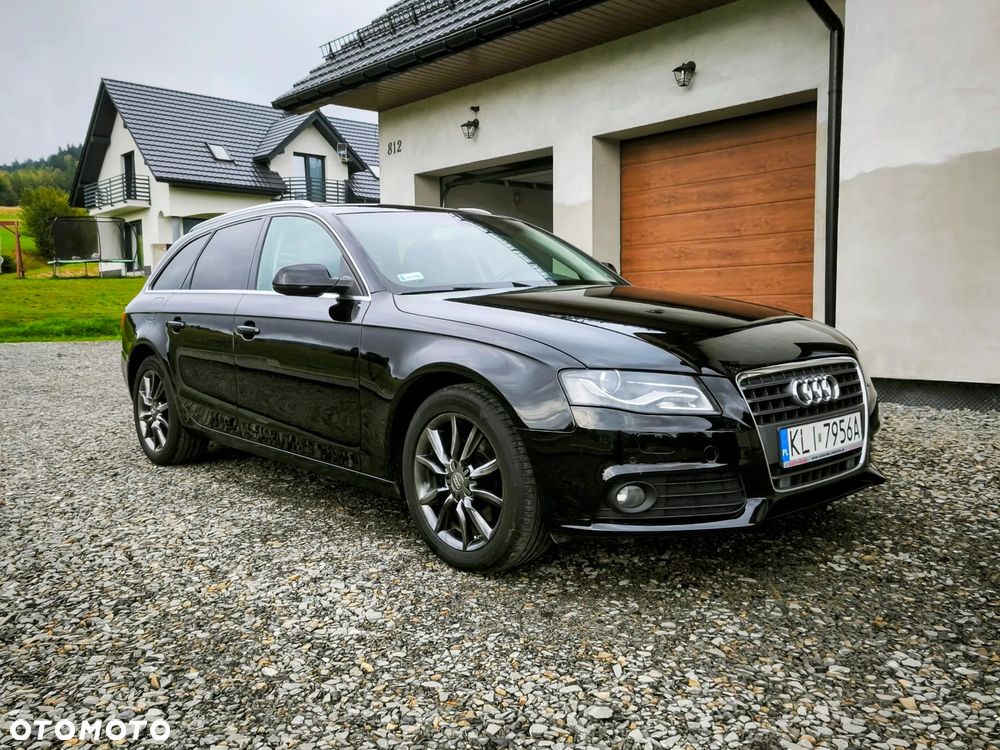 Audi A4 Avant 2.0 TDI Limited Edition Multitr - 2