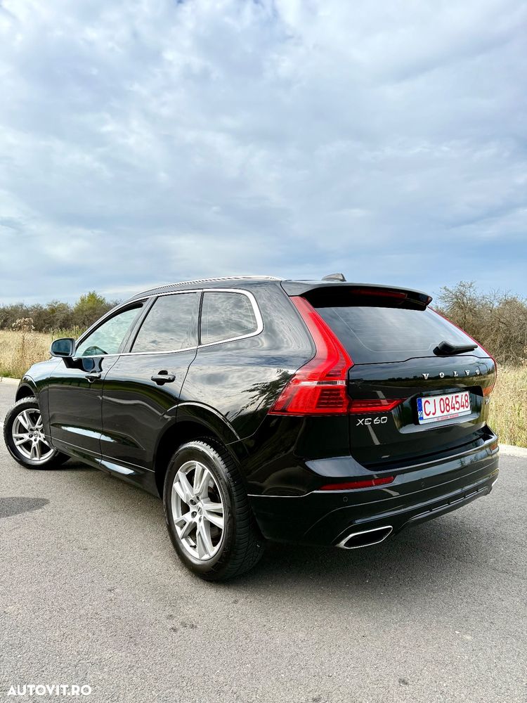 Volvo XC 60 D4 AWD R-Design - 4