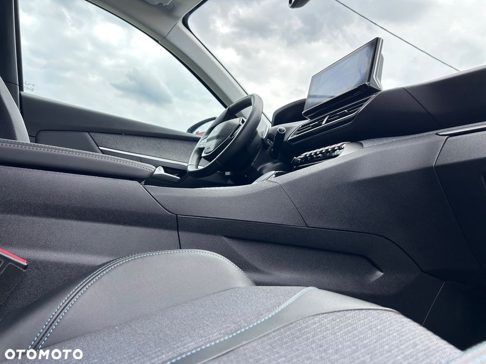 Peugeot 3008 1.2 PureTech Allure Pack S&S EAT8 - 13