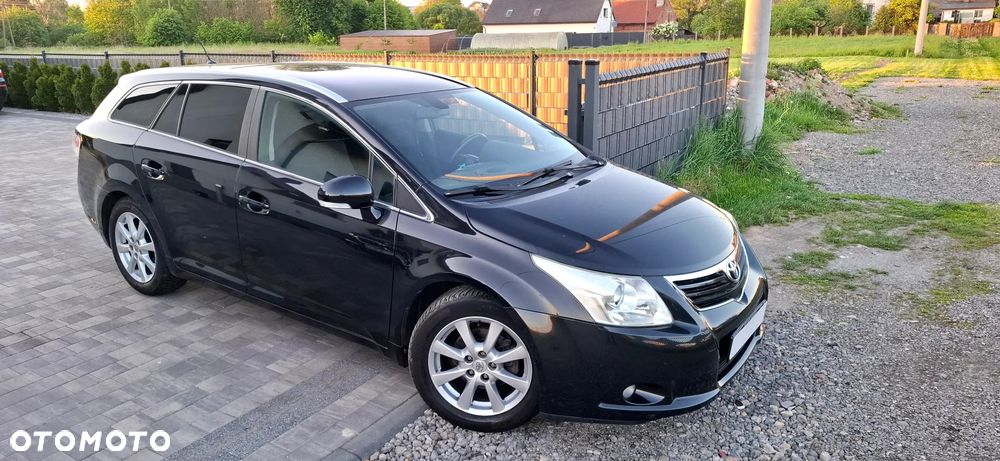 Toyota Avensis 2.0 Prestige NAVI - 15