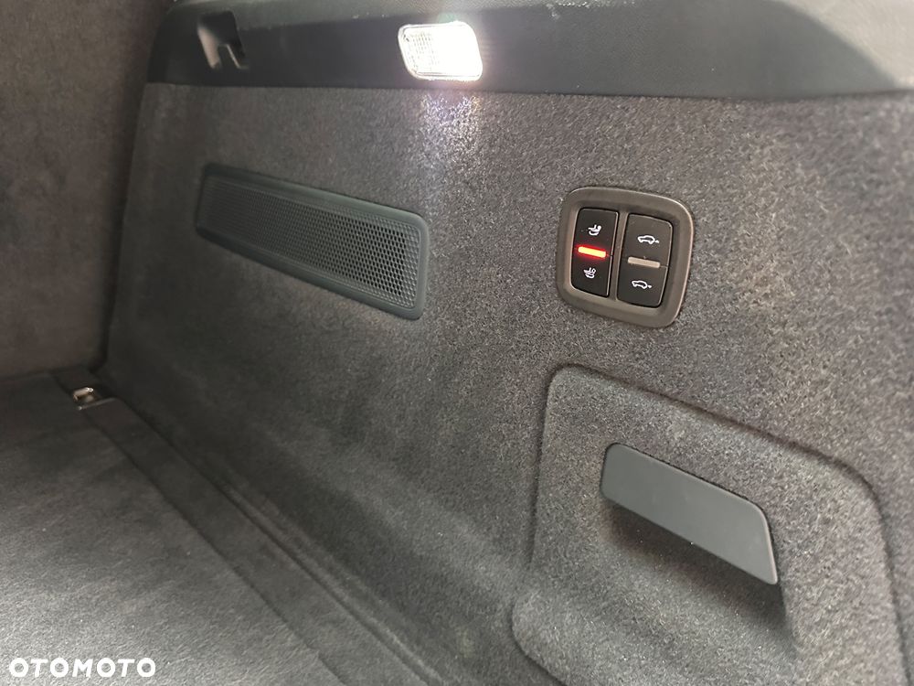 Porsche Cayenne Standard - 27