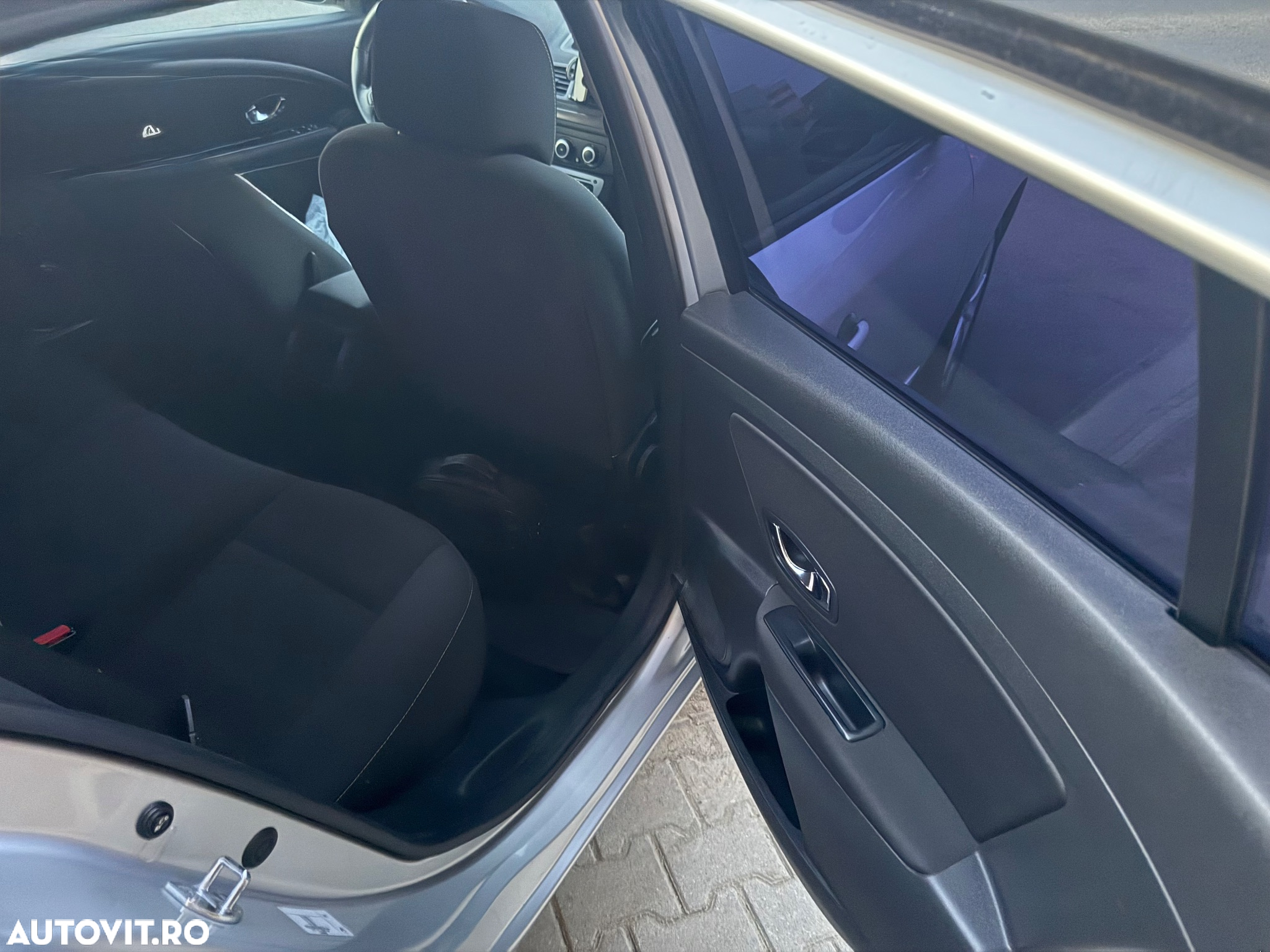 Renault Megane Grandtour ENERGY dCi 110 LIMITED - 23