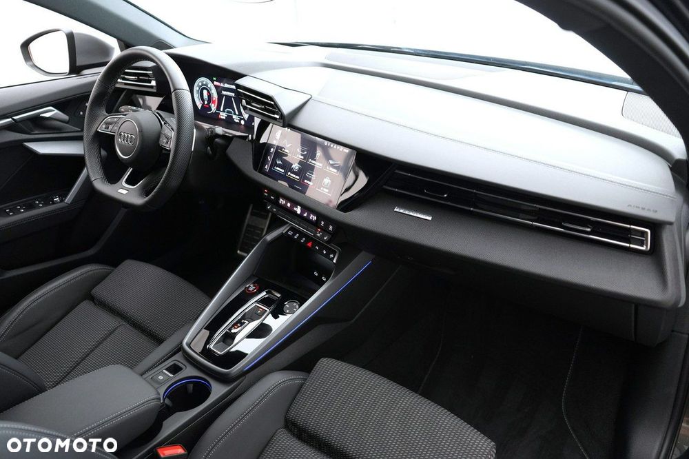 Audi S3 Sportback - 28