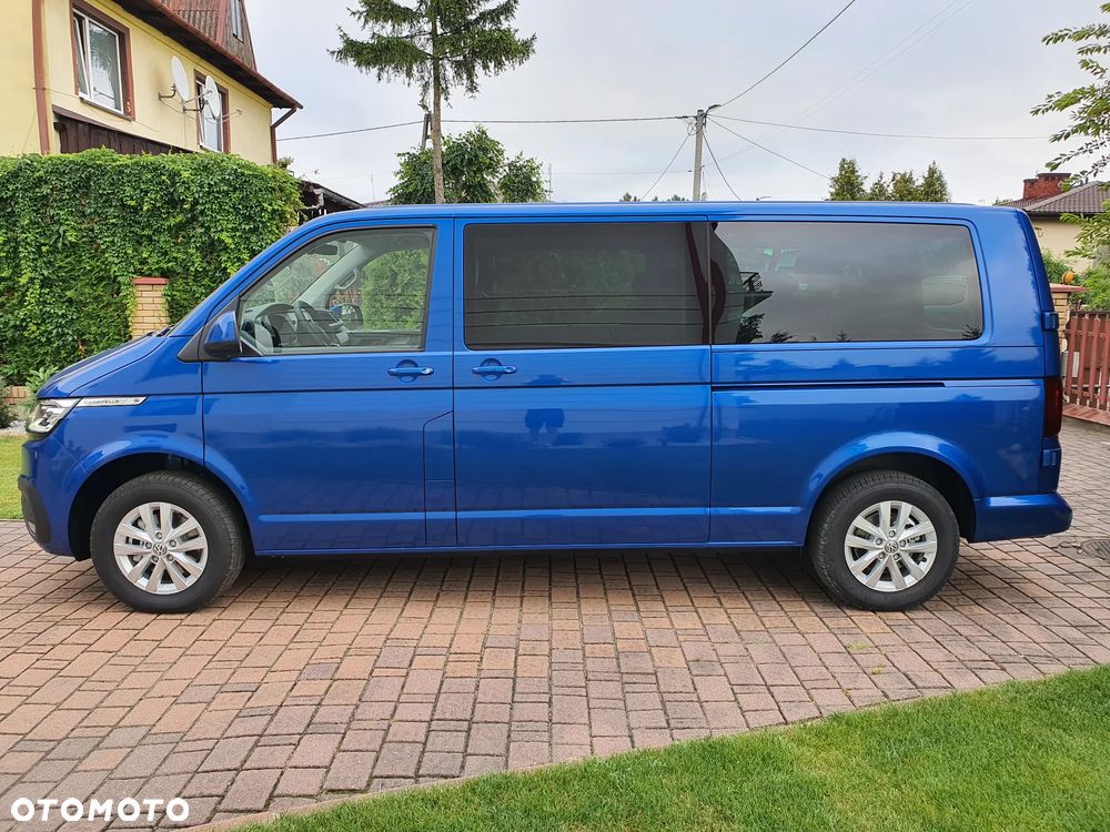 Volkswagen Caravelle - 4