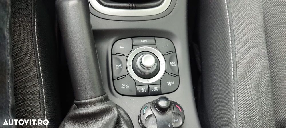 Renault Megane 1.5 dCi Dynamique - 5