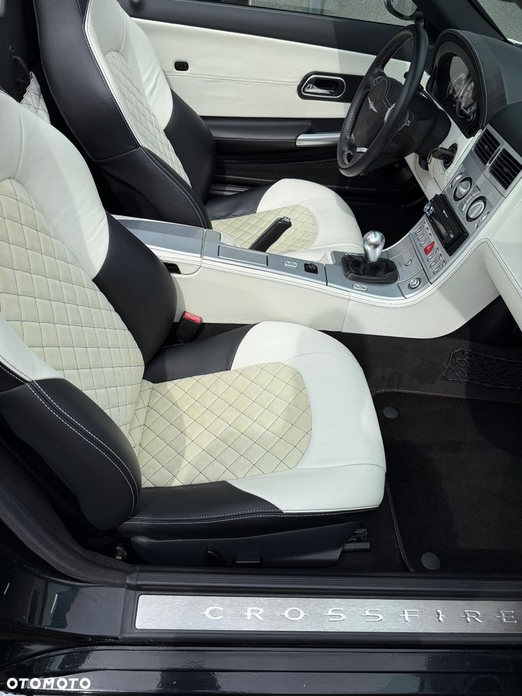 Chrysler Crossfire Black Line - 24