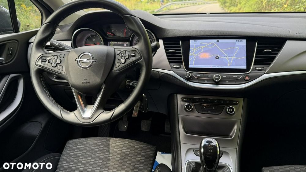 Opel Astra - 8