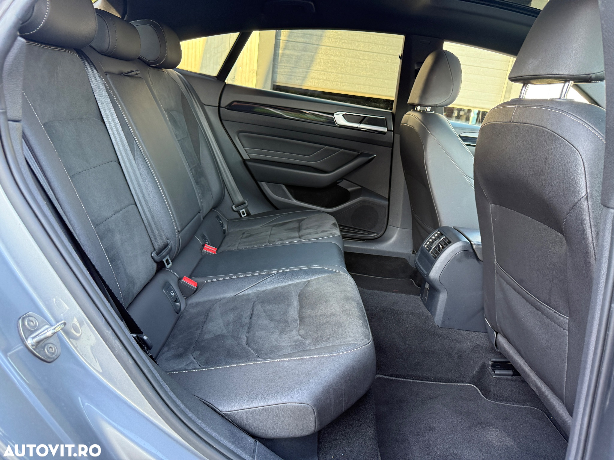 Volkswagen ARTEON 2.0 TDI 4Motion DSG R-Line - 7