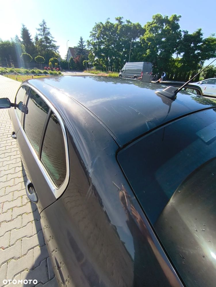 Skoda Superb 2.0 TDI Ambition DSG - 14