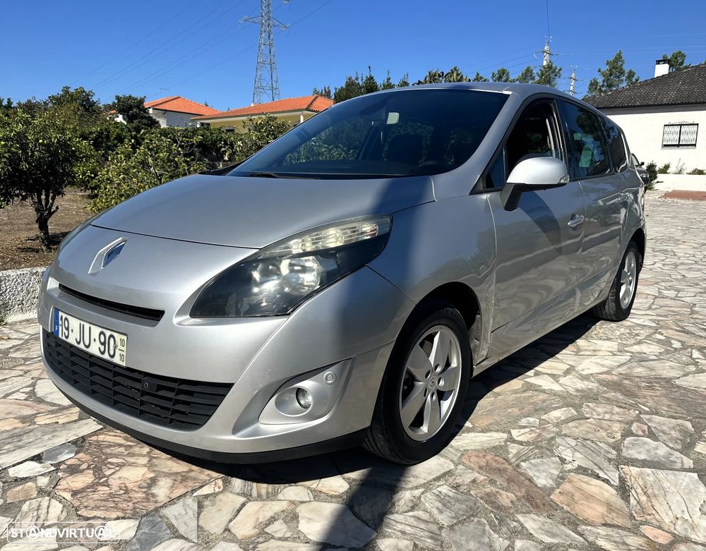 Renault Grand Scénic 2010 photo 2