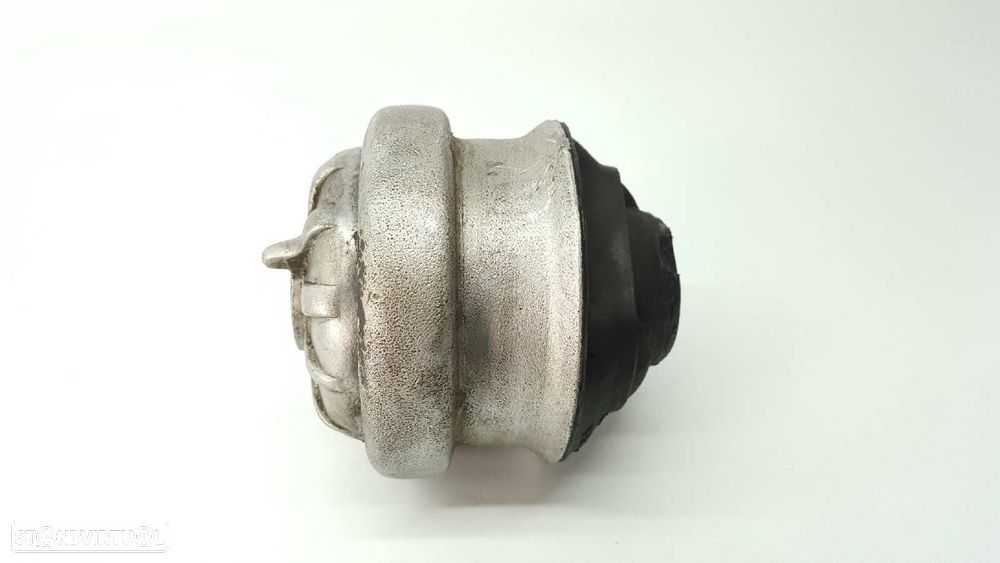 APOIO DO MOTOR ESQUERDO MERCEDES CLASE E (W124) BERLINA D 250 (124.125) - 1