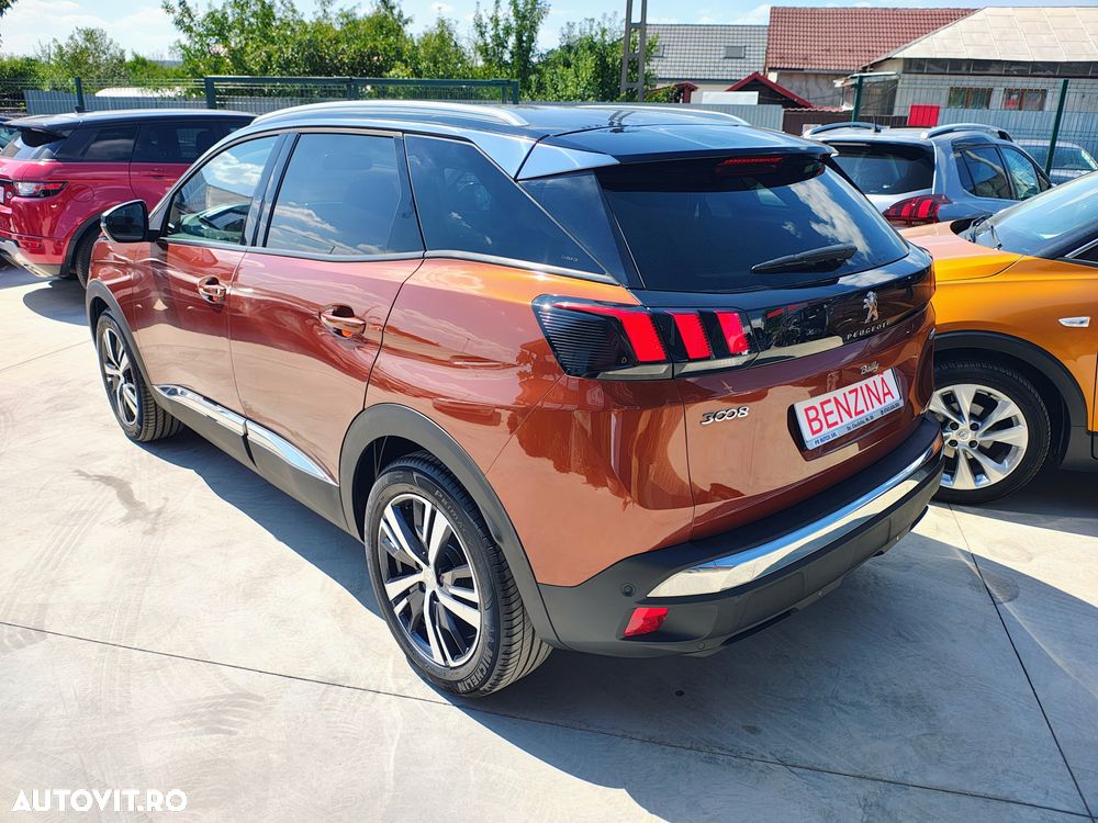 Peugeot 3008 PureTech 130 Stop & Start GPF Allure - 29