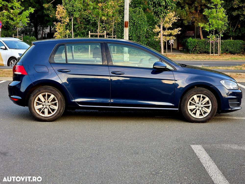 Volkswagen Golf 1.2 TSI BMT Comfortline - 12