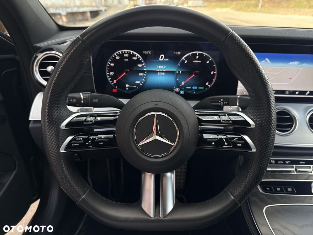 Mercedes-Benz Klasa E - 13