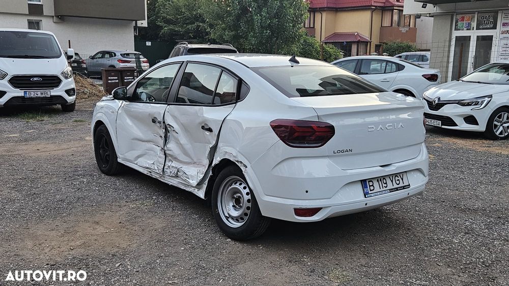 Dacia Logan - 4