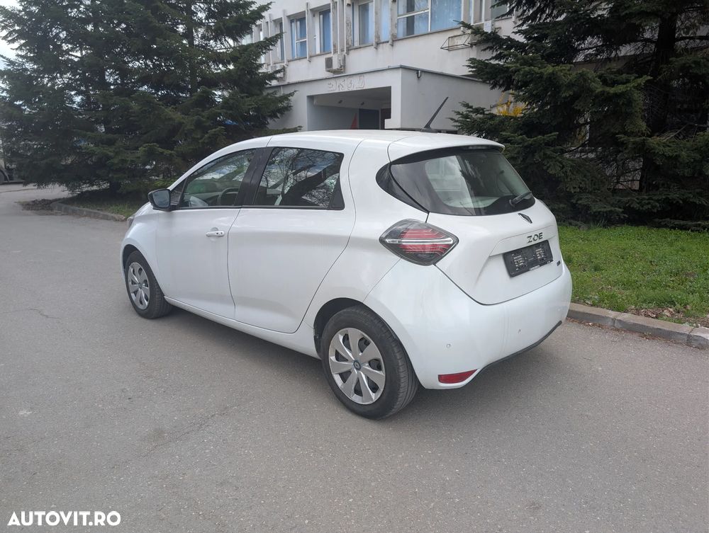 Renault ZOE - 6