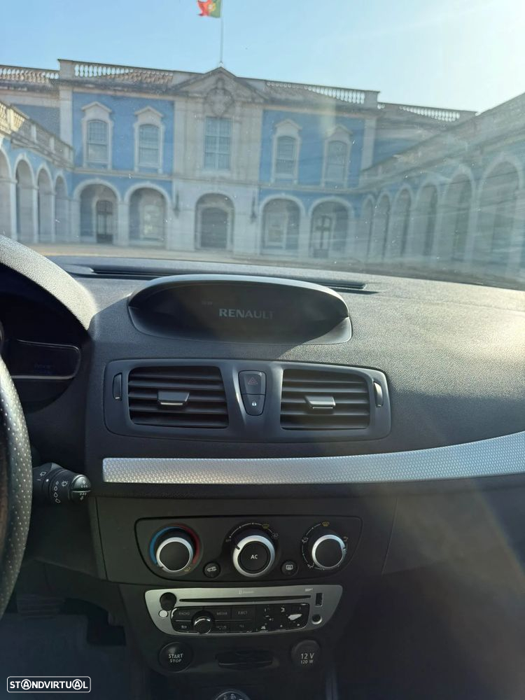 Renault Mégane Sport Tourer 1.5 dCi Dynamique - 7