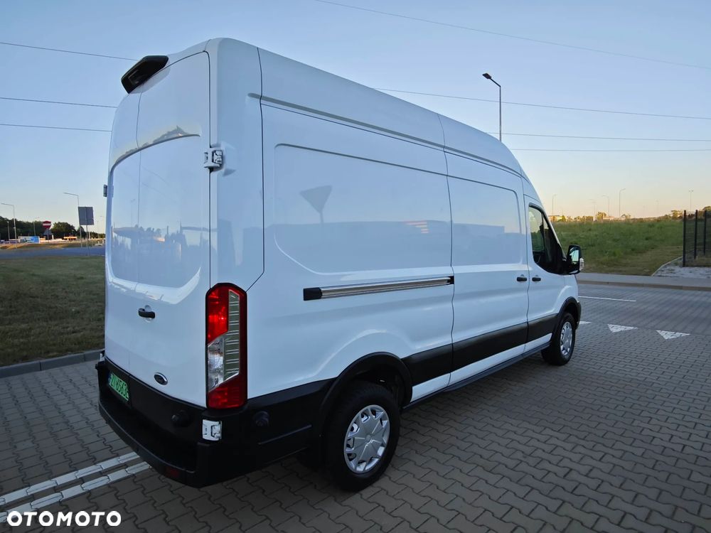 Ford Transit - 11