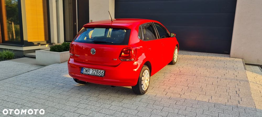 Volkswagen Polo 1.4 16V Trendline - 4
