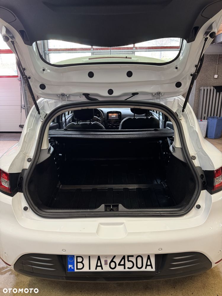 Renault Clio - 6