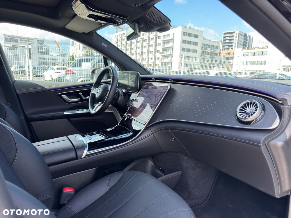 Mercedes-Benz EQE 350 89kWh 4-Matic Electric Art - 28