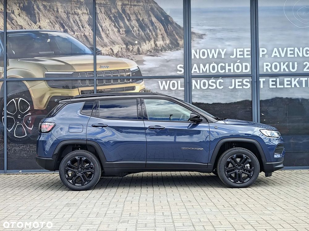 Jeep Compass - 11