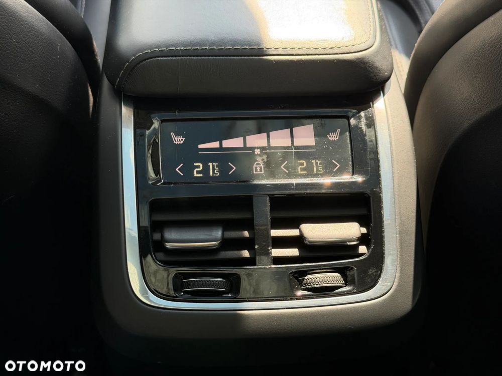 Volvo XC 60 T6 AWD Inscription - 16