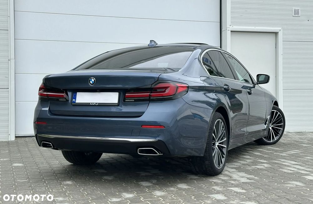 BMW Seria 5 530d xDrive mHEV Luxury Line - 9