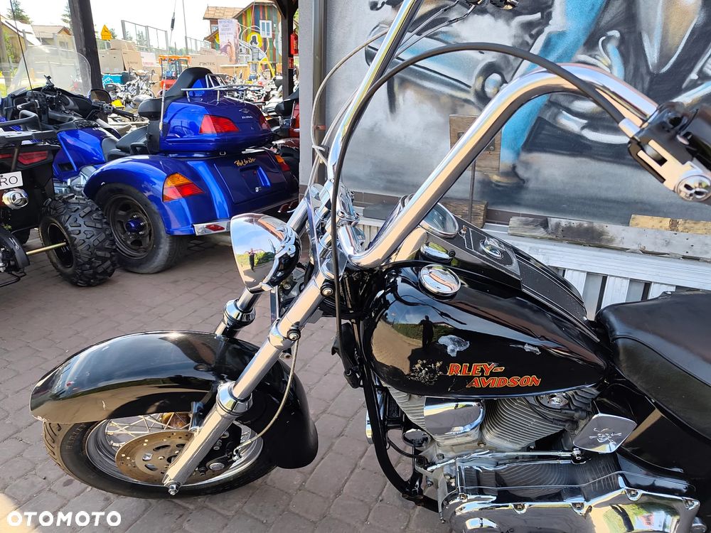 Harley-Davidson Softail Standard - 3