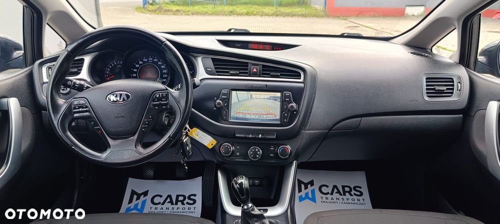 Kia Ceed - 24