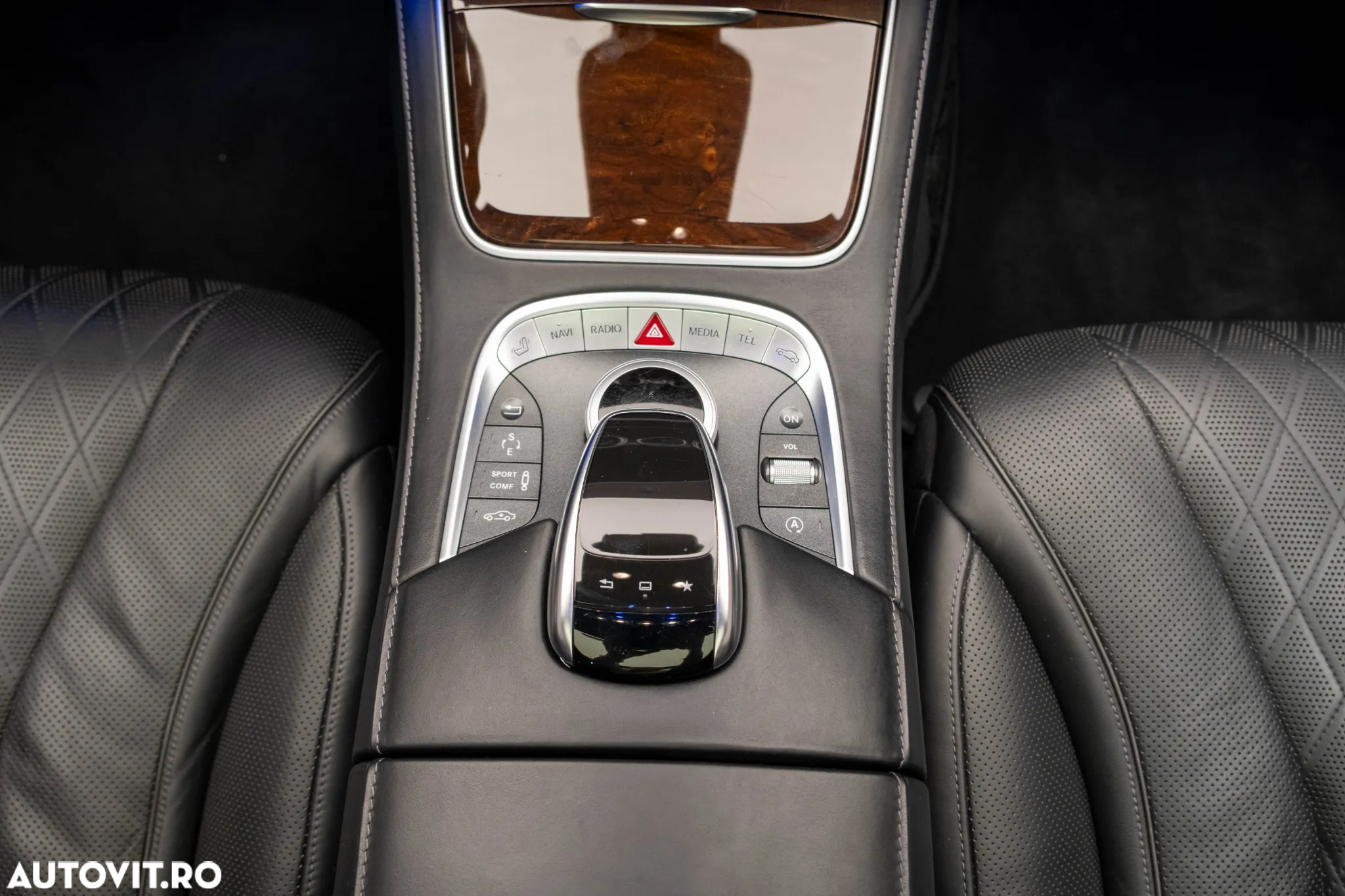 Mercedes-Benz S 500 L 4Matic 9G-TRONIC - 23