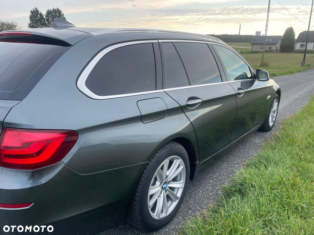 BMW Seria 5 520d - 7