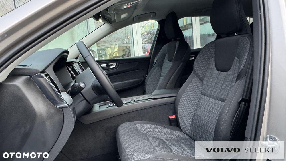 Volvo XC 60 - 25