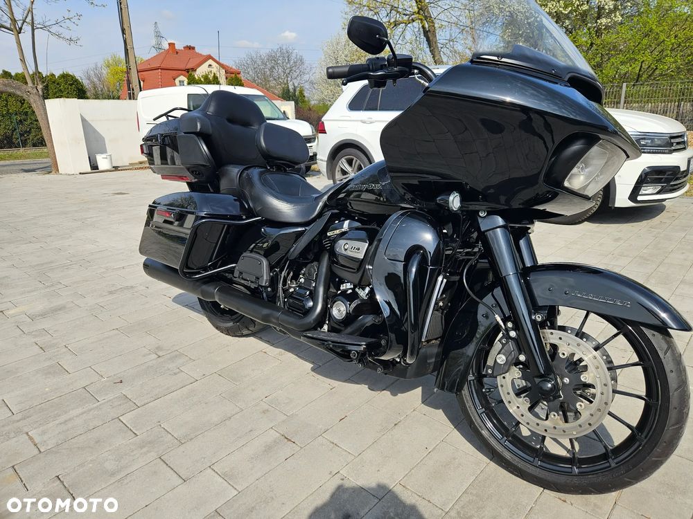 Harley-Davidson Touring Road Glide - 23